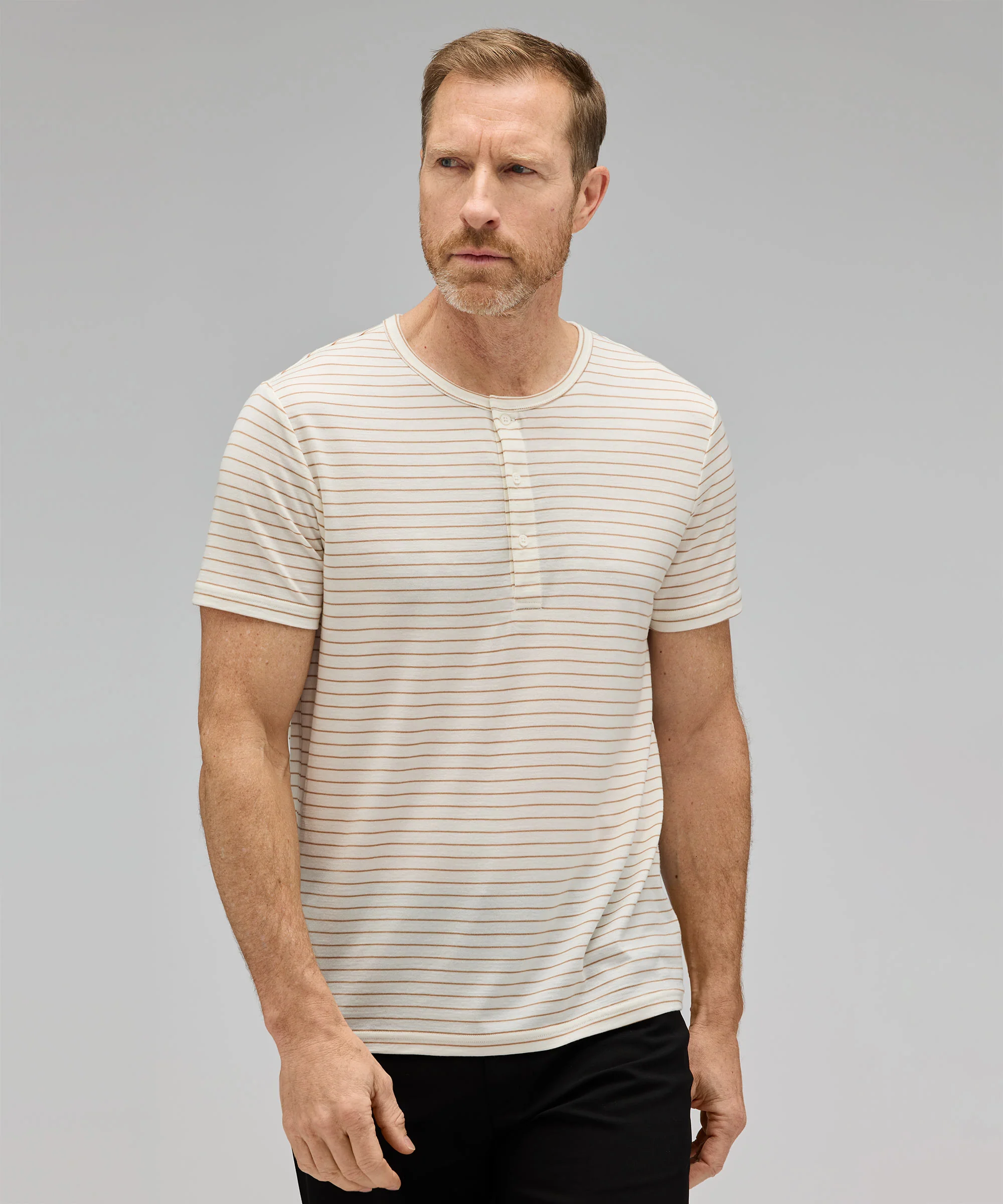 Men's Merino Short Sleeve Henley - Image 12