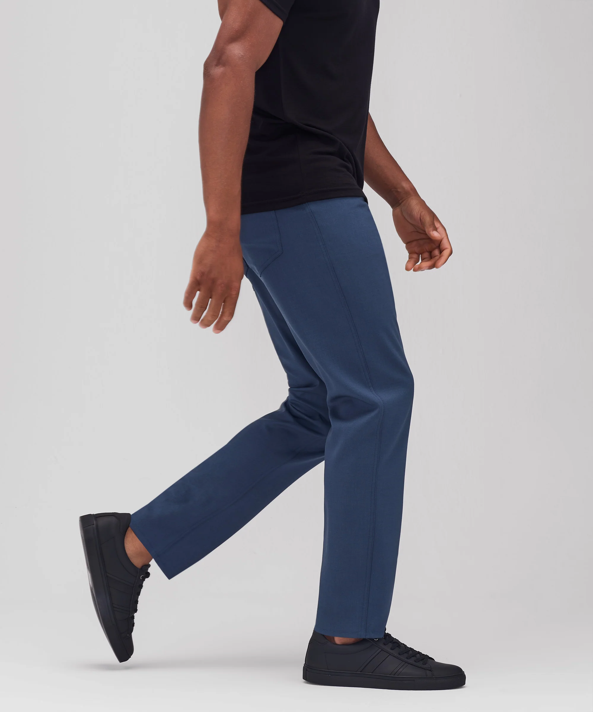 Men's Relaxed Merino Travel Trousers - Image 12