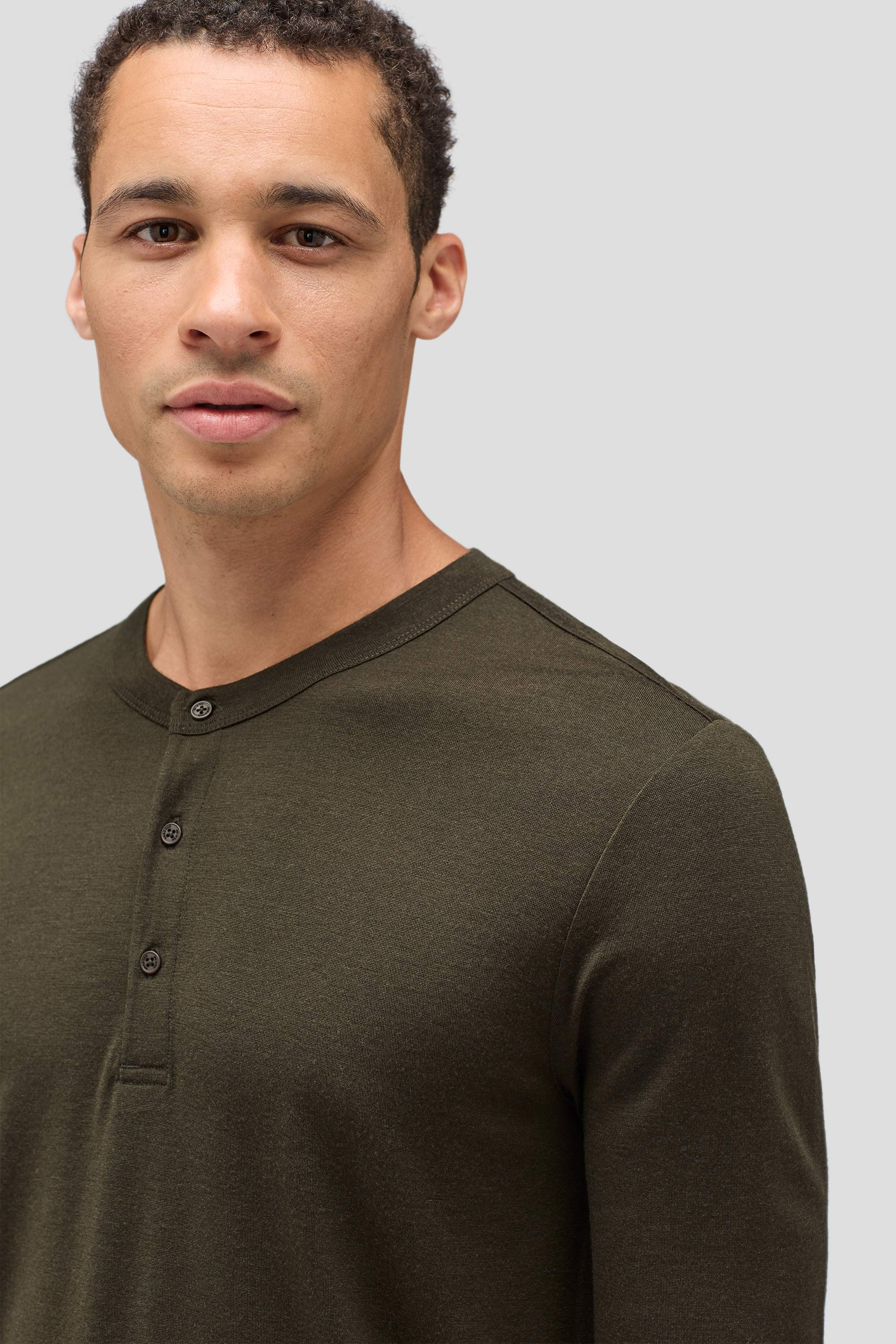 Men's Long Sleeve Merino Henley - Image 8