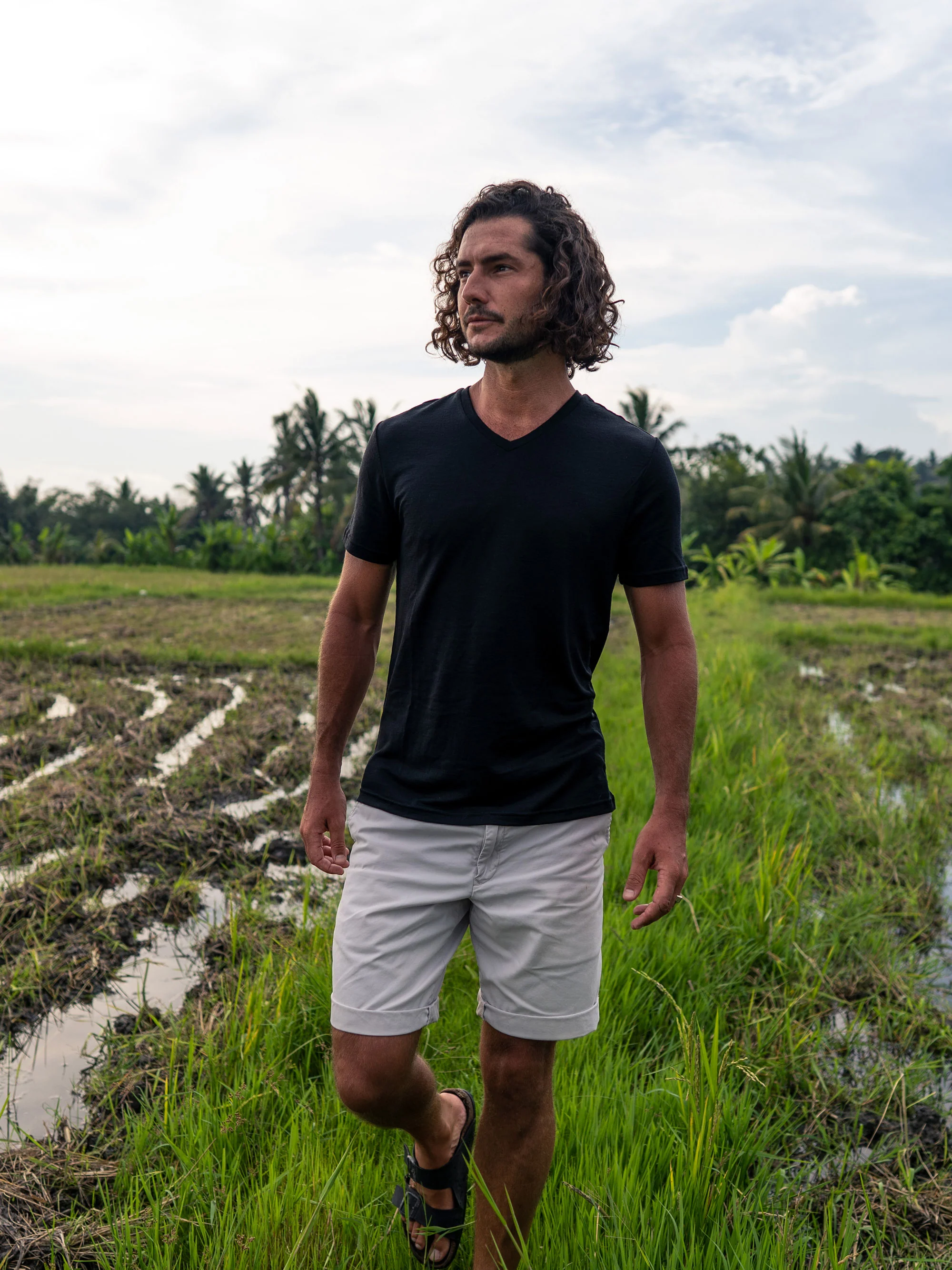 Men's Merino V-Neck T-Shirt - Image 5