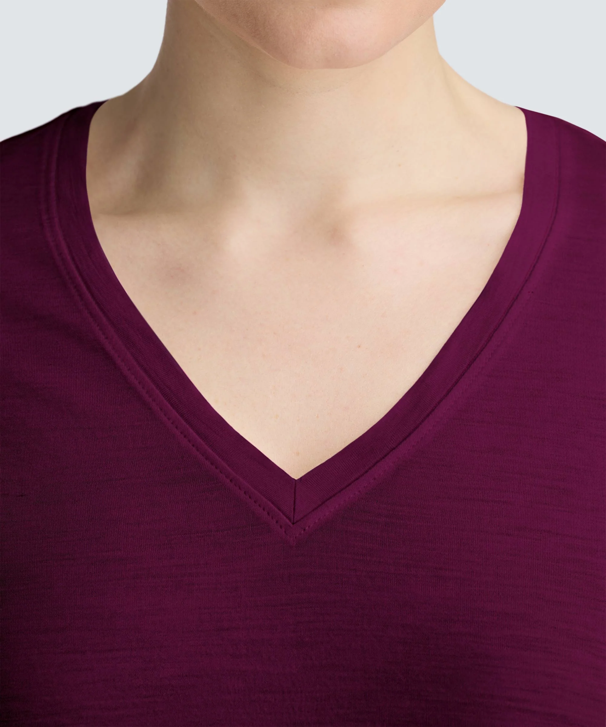 Women's Merino V-Neck T-Shirt - Image 80