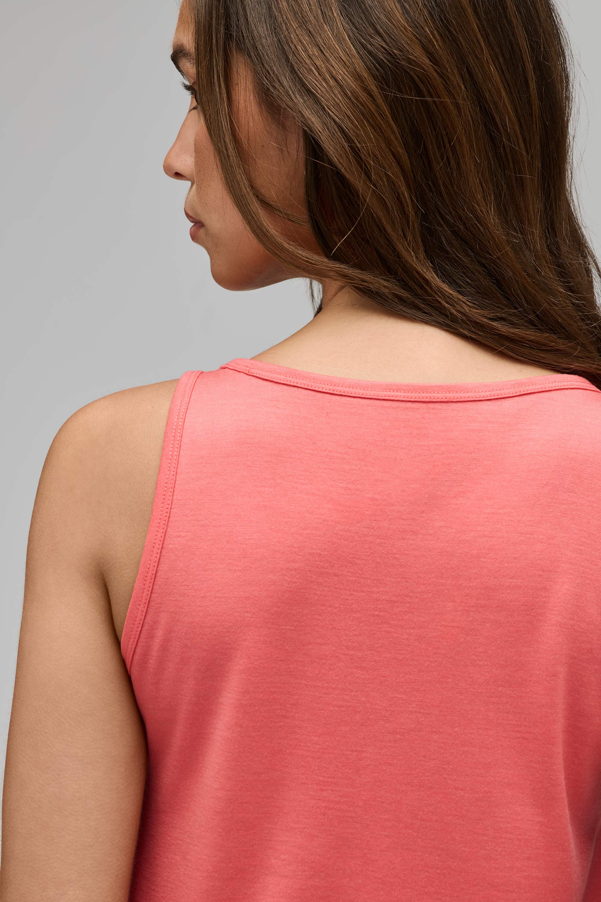 Women's Relaxed Merino V-Neck Tank - Image 15