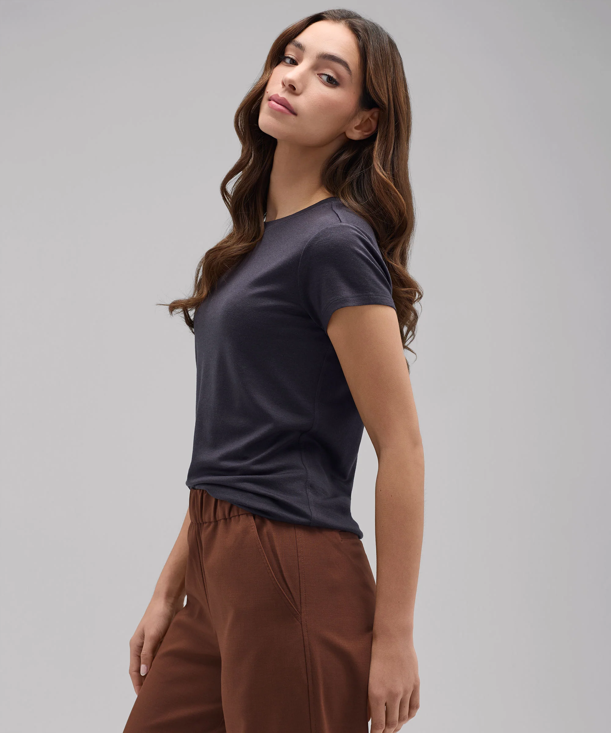 Women's Slim Merino Crew Neck T-Shirt - Image 23